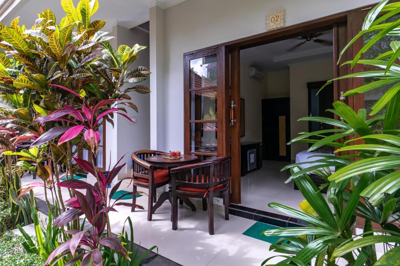 Gatra Ubud Inn Exterior photo