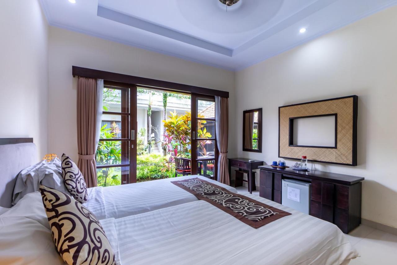 Gatra Ubud Inn Exterior photo