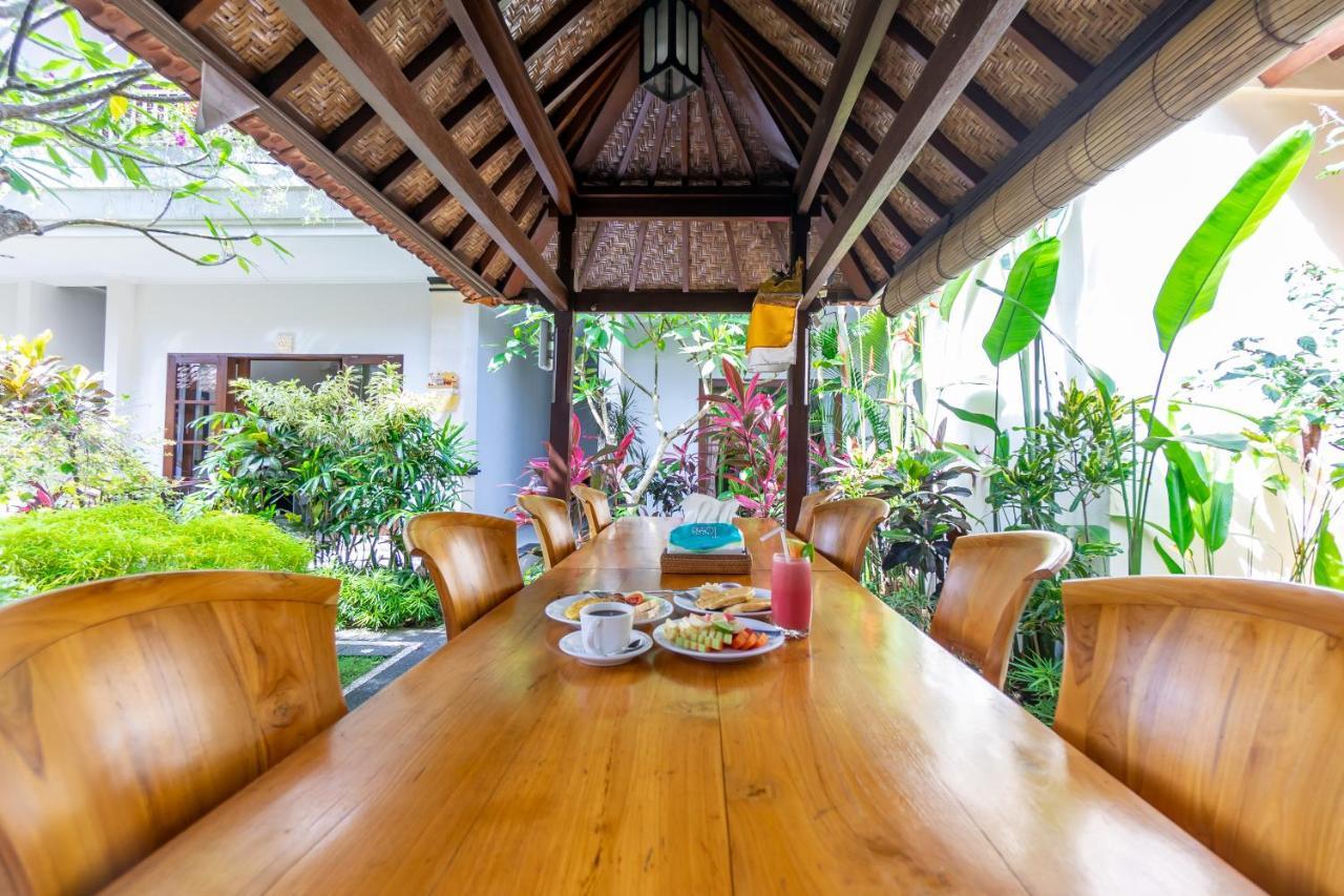 Gatra Ubud Inn Exterior photo
