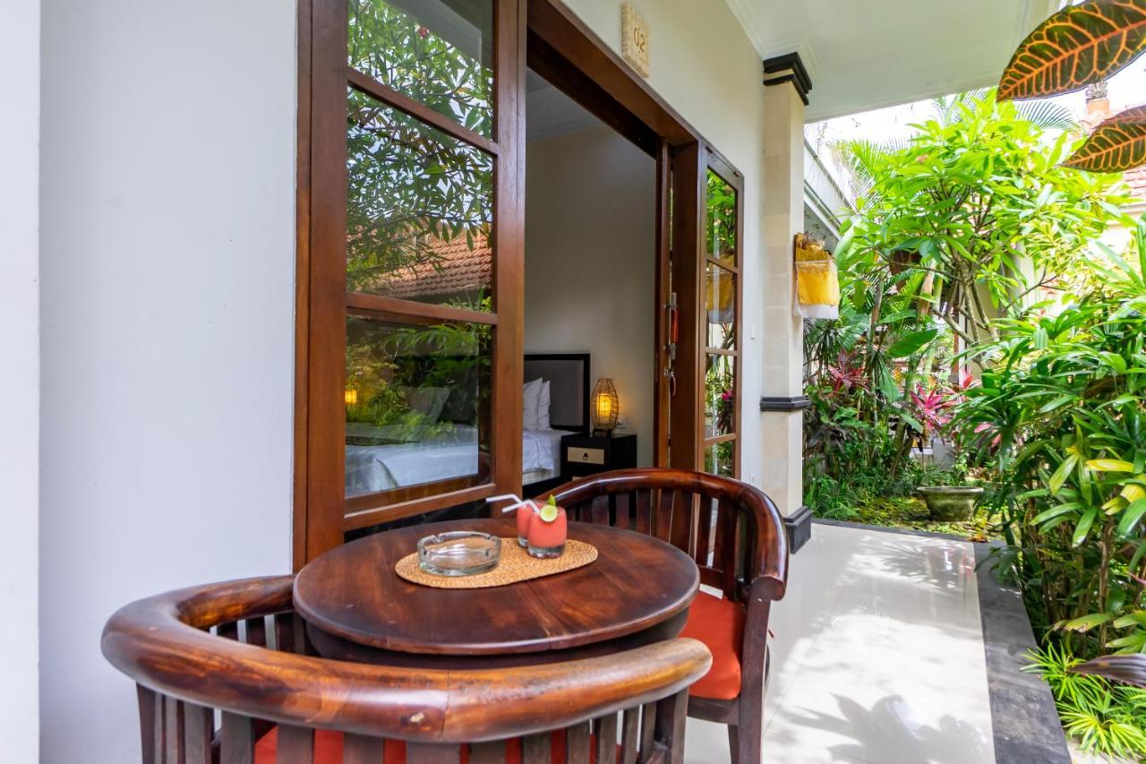 Gatra Ubud Inn Exterior photo